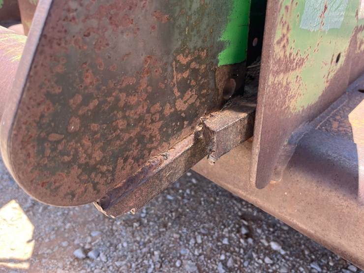 john-deere-1418-image-16