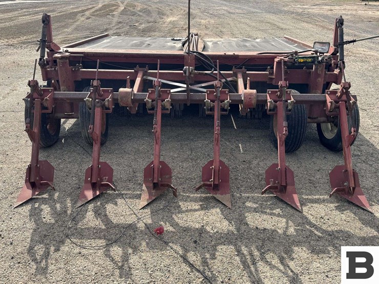 parma-6-row-beet-topper---prosser,-wa-image-1