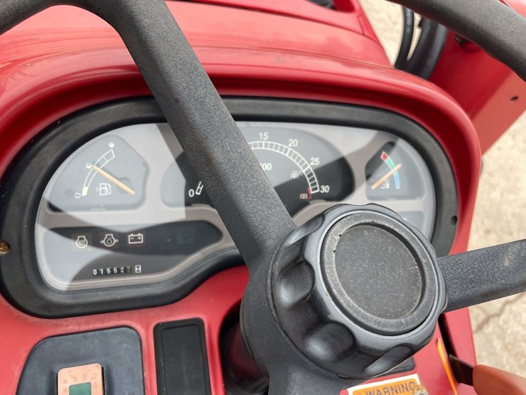 #4055-•-case-dx33-tractor-image-42