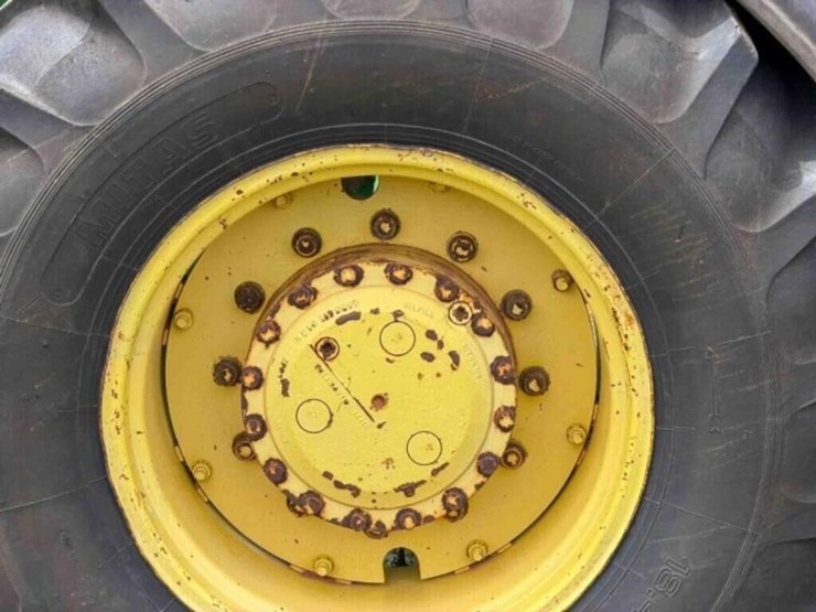 john-deere-4850-image-40