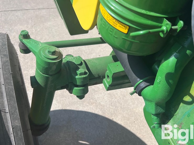 1956-john-deere-420-image-12