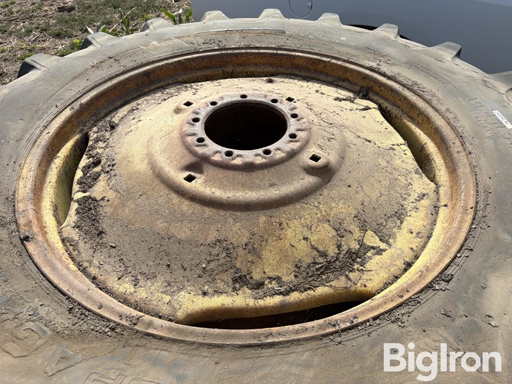 john-deere-4620-image-9