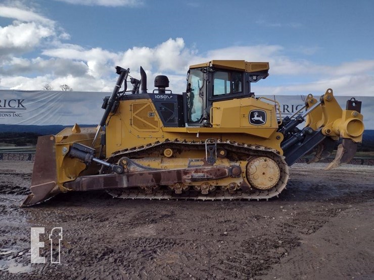 deere-1050-p-tier-image-1