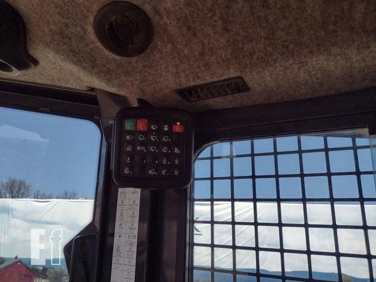 deere-650k-lgp-image-9