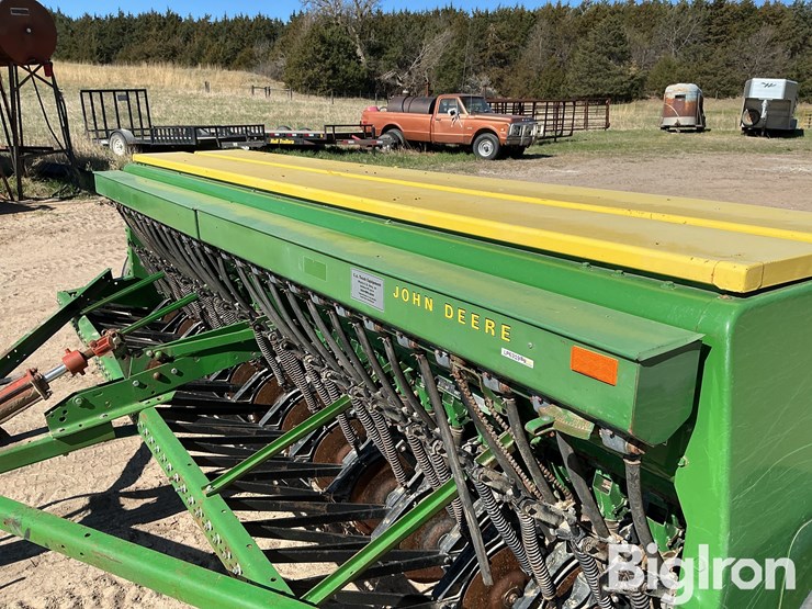 john-deere-8300-image-9