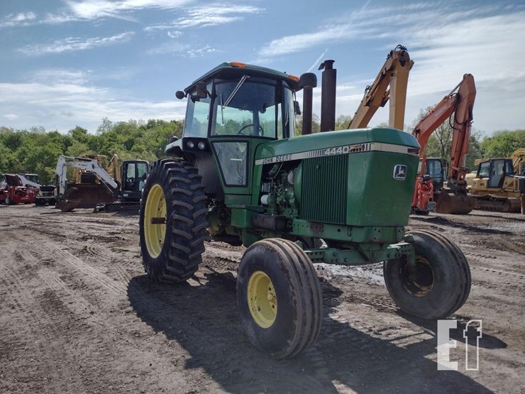 1980-john-deere-4440h-image-35