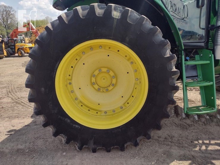2009-john-deere-7330-image-28