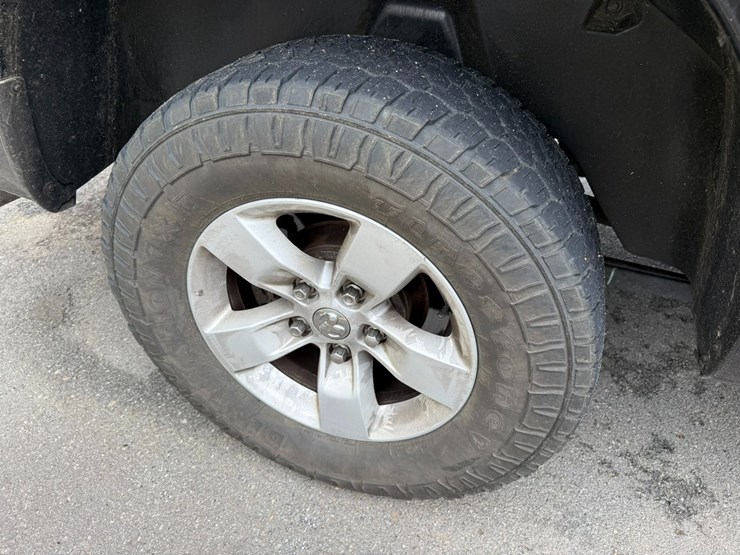 2019-dodge-1500-image-12