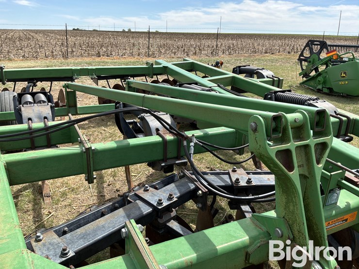 john-deere-510-image-13