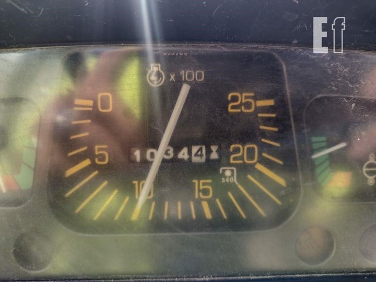 ford-2910-image-6