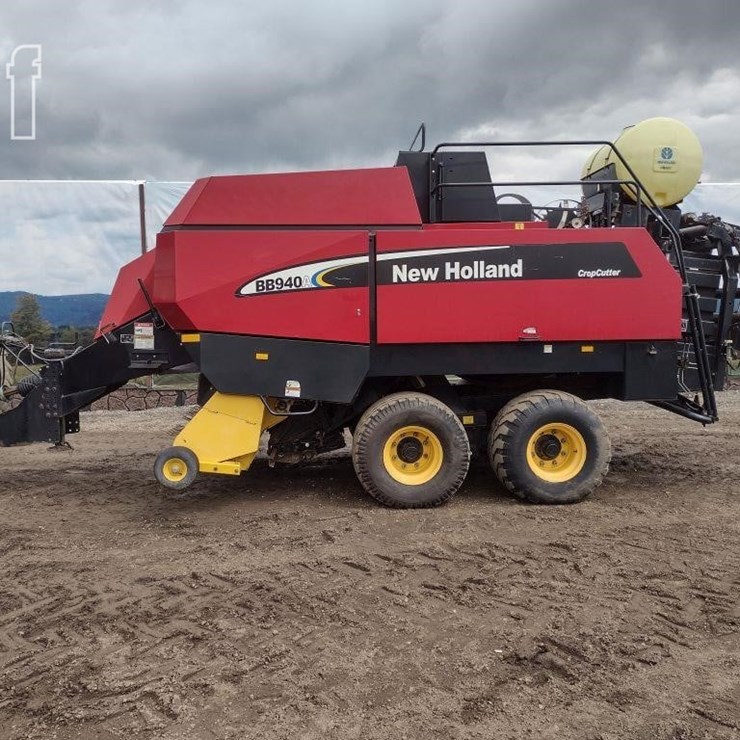 NEW HOLLAND BB940