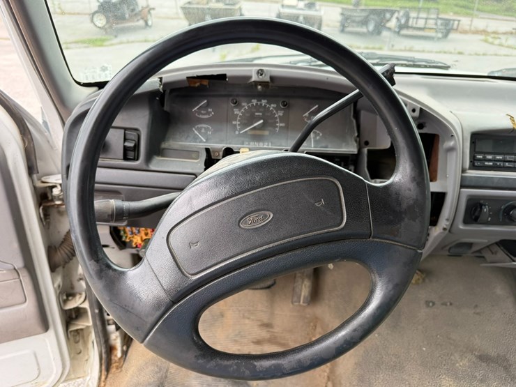 1997-ford-f350-image-32