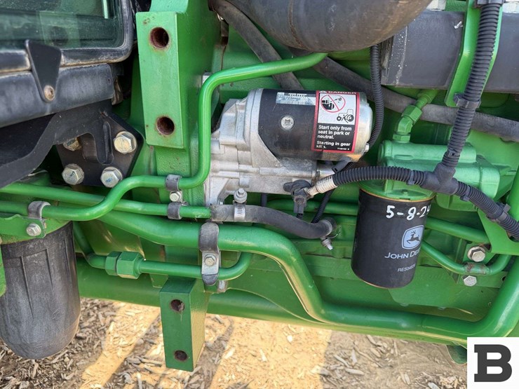 2009-john-deere-6115d-image-18