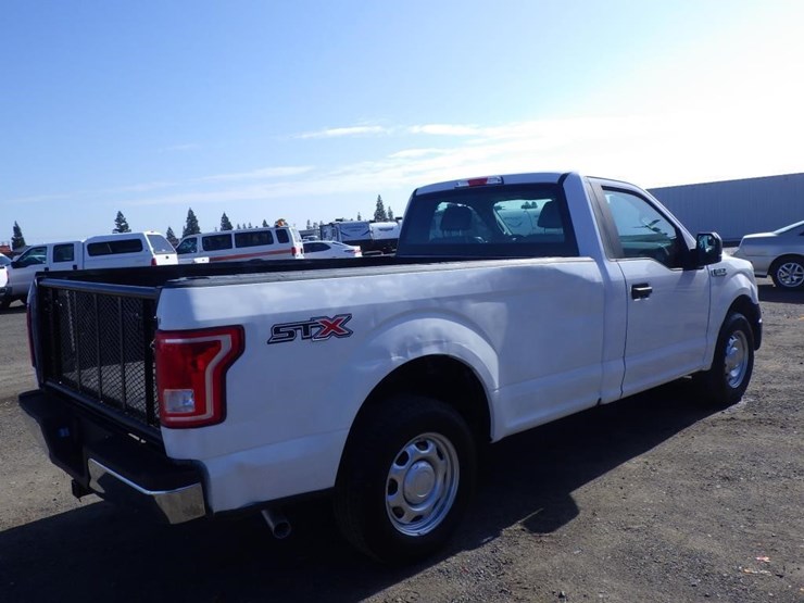 2016-ford-f150-image-3
