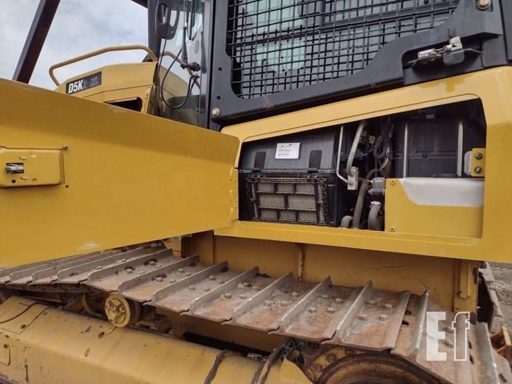 2017-caterpillar-d5k2-xl-image-21