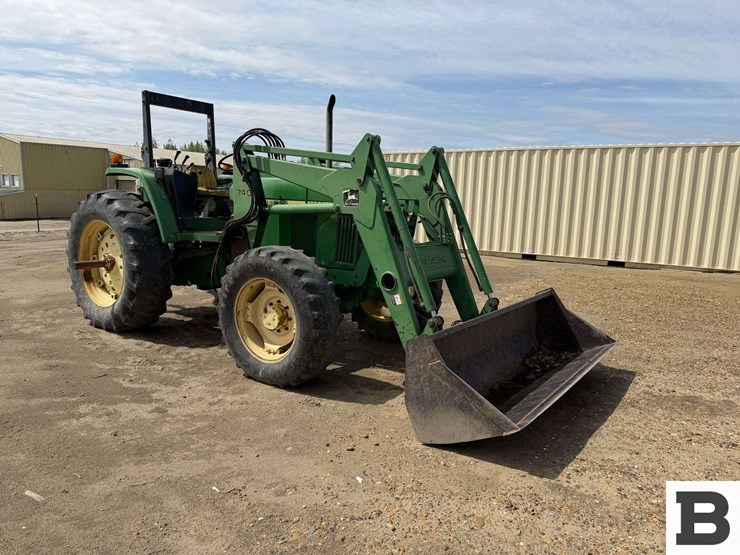 john-deere-7405-image-7