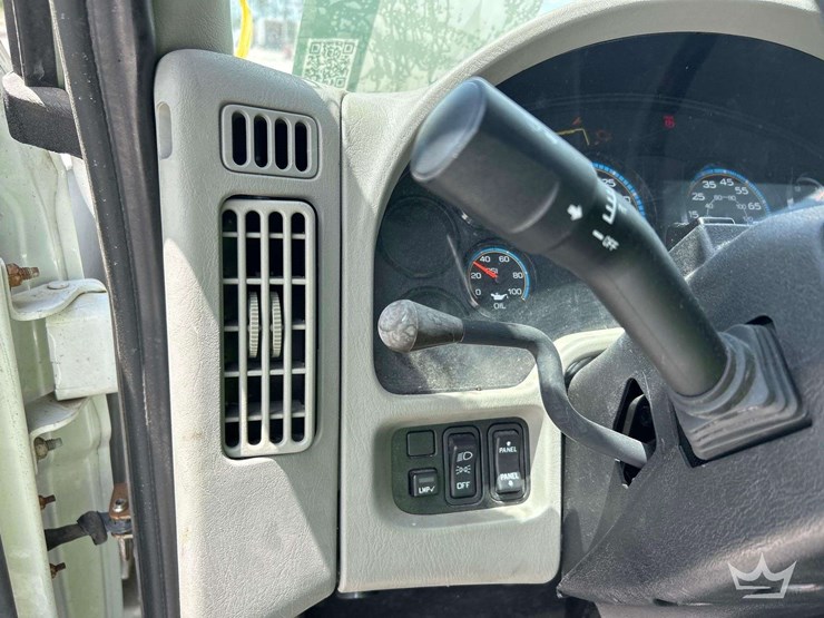 2014-international-durastar-4300-image-14