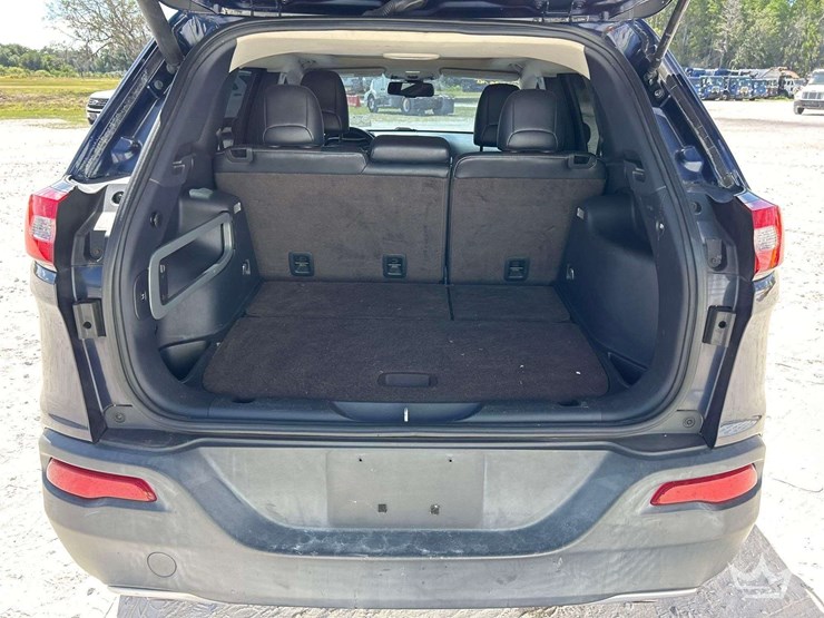 2014-jeep-cherokee-limited-image-18
