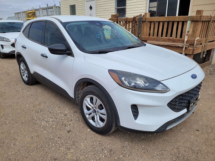 2021-ford-escape-image-2