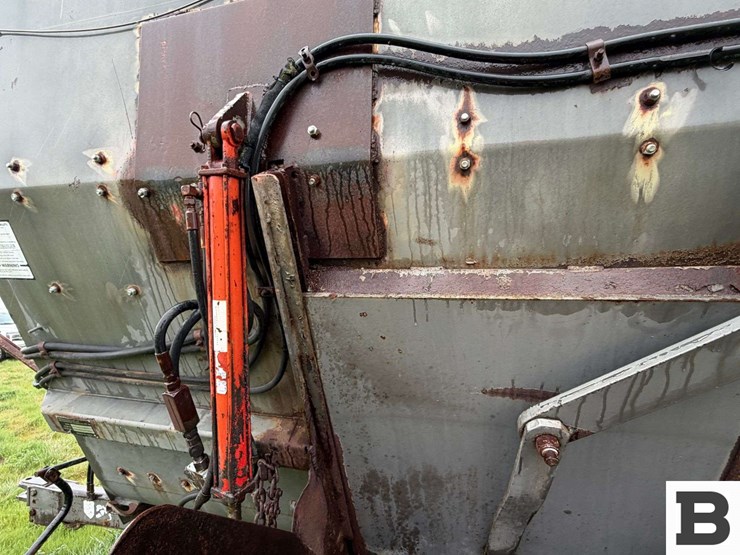 loewen-feed-mixer---davenport,-wa-image-21
