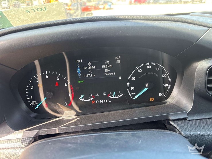 2020-ford-explorer-image-15
