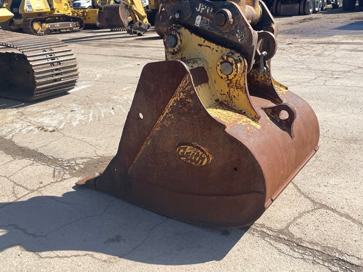 2015-komatsu-pc290lc-11-slf-image-35