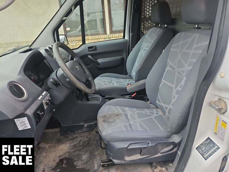 2012-ford-transit-connect-image-18