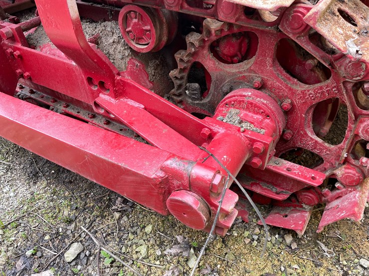 #4087-•-international-antique-dozer-image-39