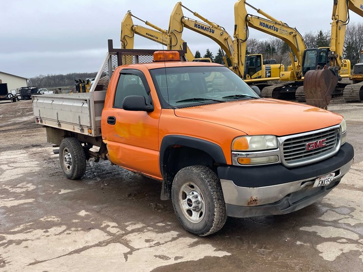 #4043-•-2002-gmc-250-(has-wi-title)-image-3