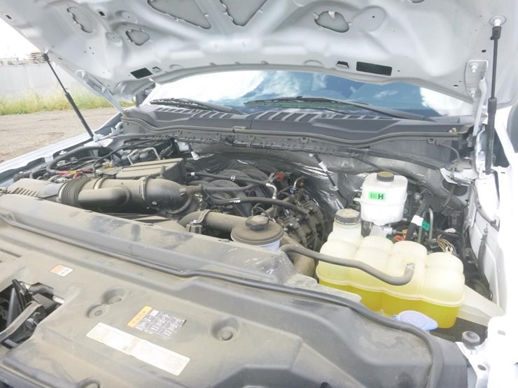 2022-ford-f450-xl-image-18