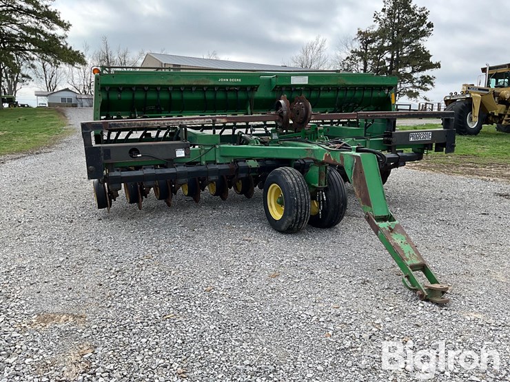 john-deere-750-image-3