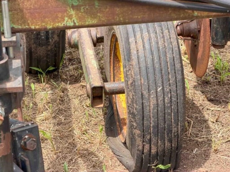 john-deere-1600-image-15