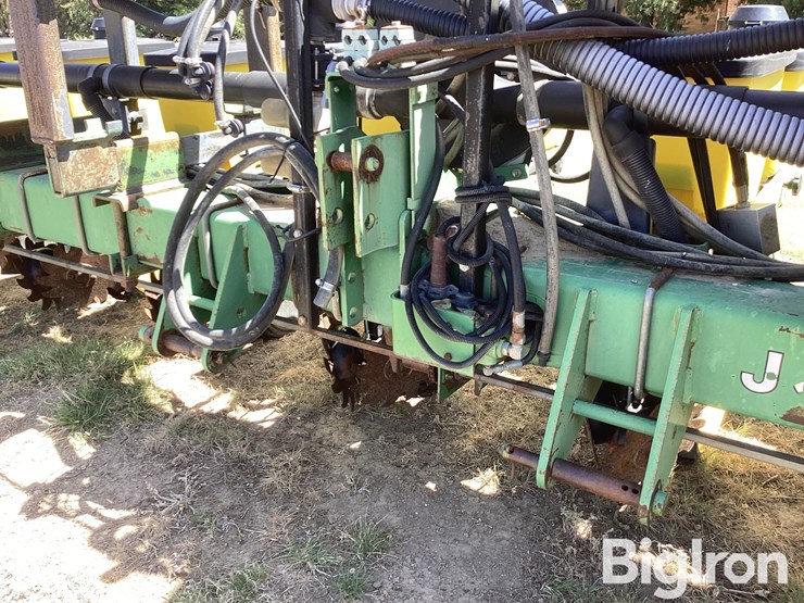 john-deere-7300-image-9