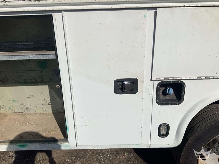 2019-ford-f450-image-31