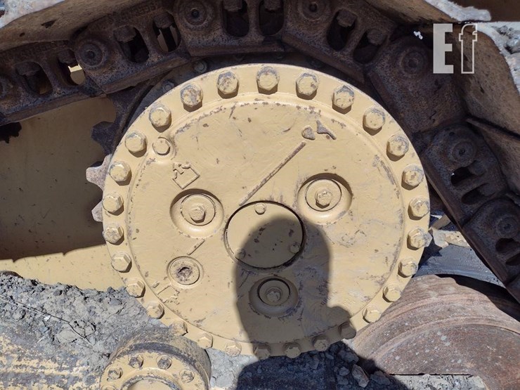 2017-caterpillar-d6n-xl-image-23