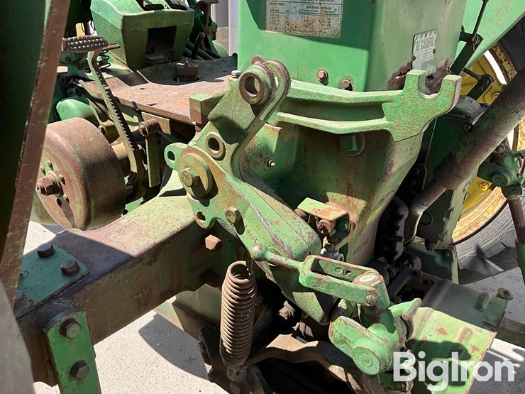 1958-john-deere-620-image-17