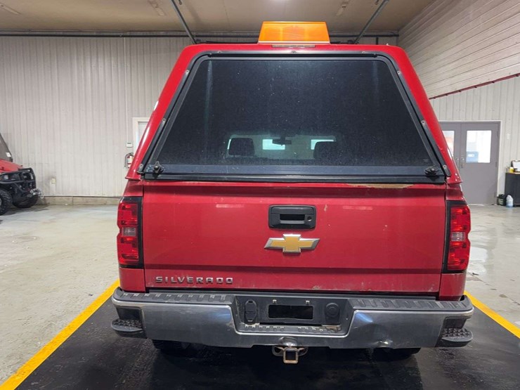 2015-chevrolet-silverado-1500-image-4