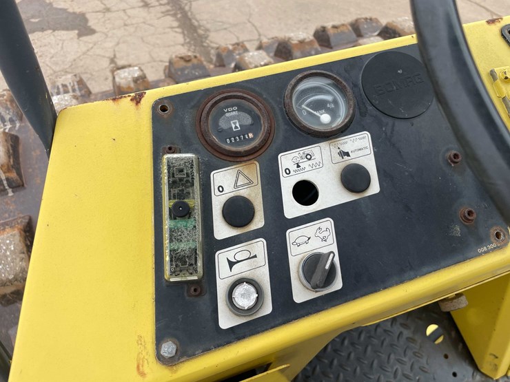 #4049-•-bomag-roller-image-45