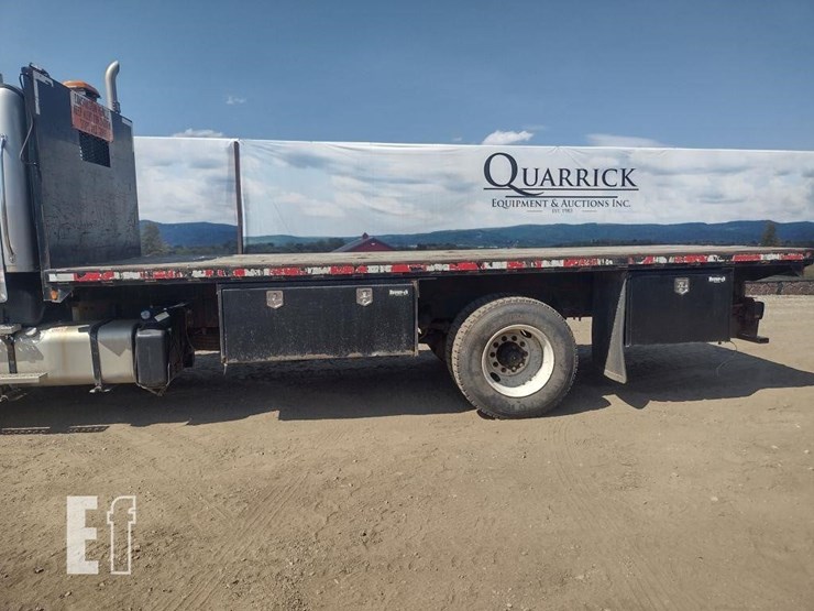 2015-freightliner-business-class-m2-106-image-14