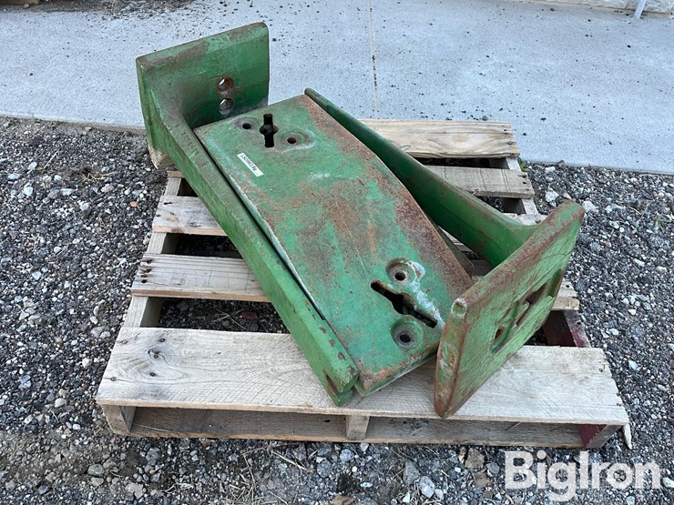 john-deere-l-image-1
