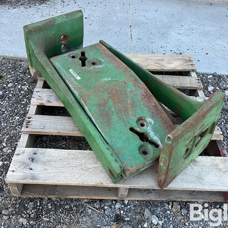 JOHN DEERE L