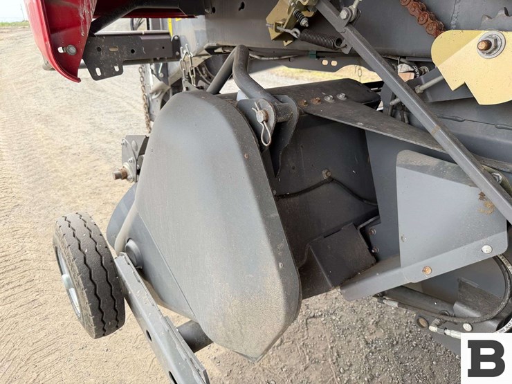 2022-massey-ferguson-2270-image-26