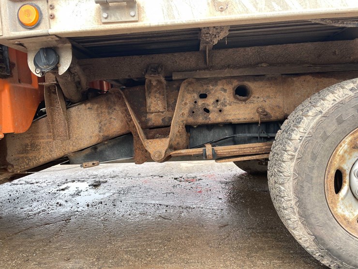 #4043-•-2002-gmc-250-(has-wi-title)-image-40