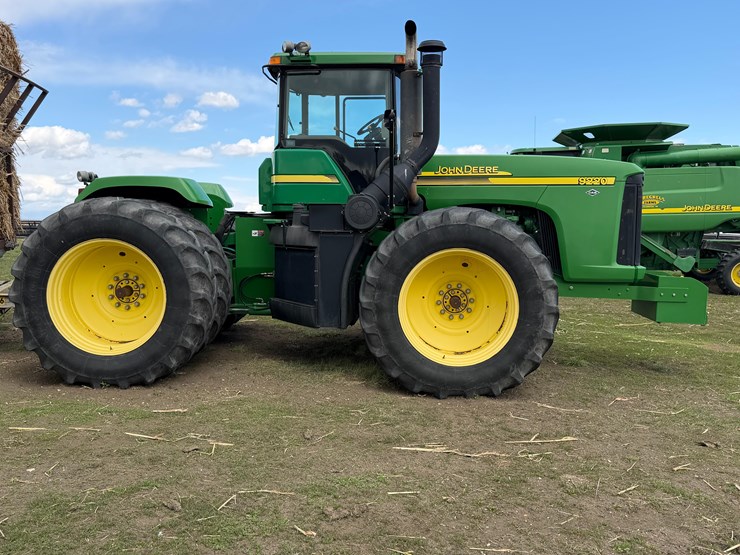 john-deere-9220-image-10