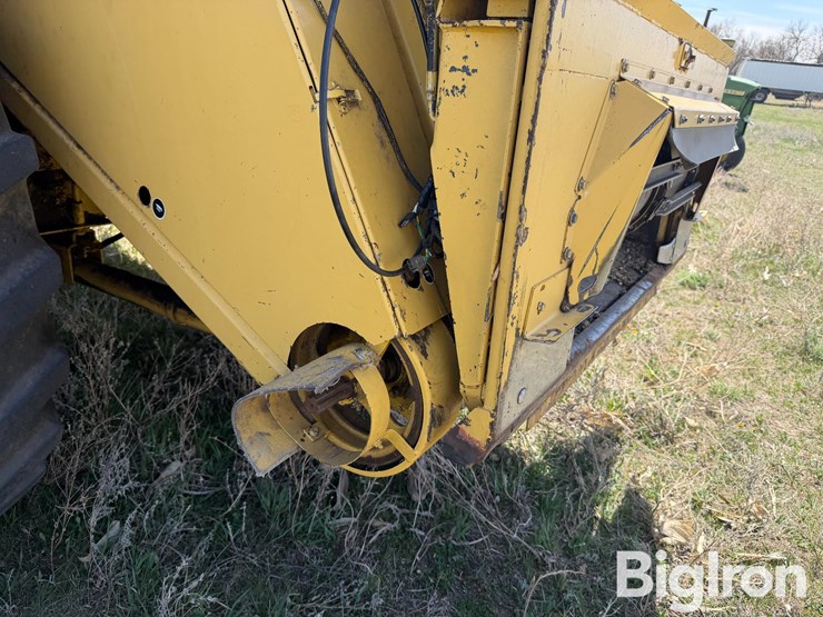 new-holland-tr86-image-15