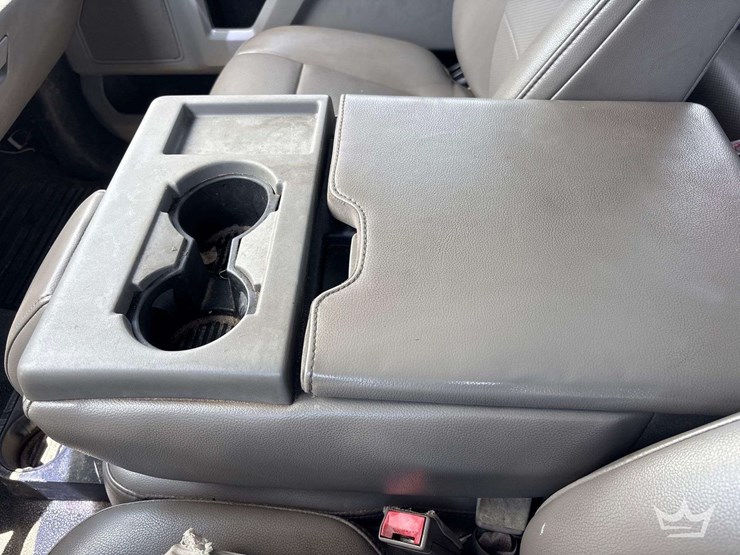 2019-ford-f450-image-16