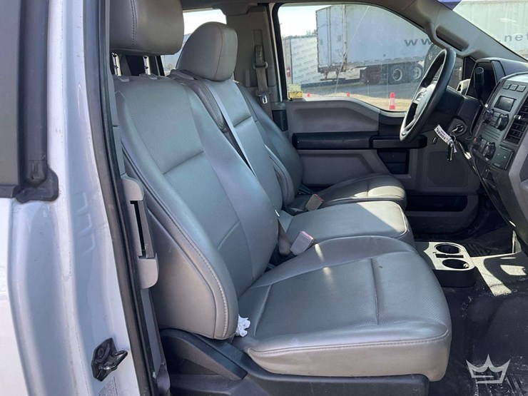 2019-ford-f450-image-23