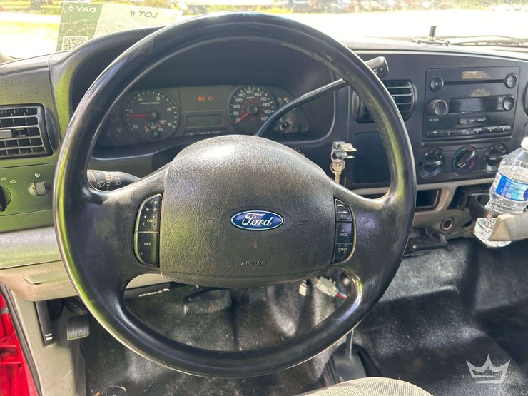 2006-ford-f350-image-11