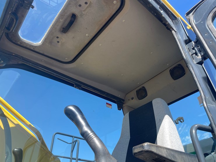 2015-komatsu-pc290lc-11-slf-image-62