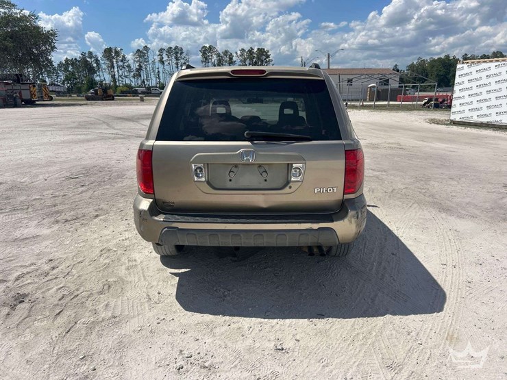 2005-honda-pilot-image-22